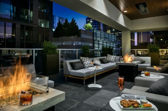 Hilton Garden Inn Patio