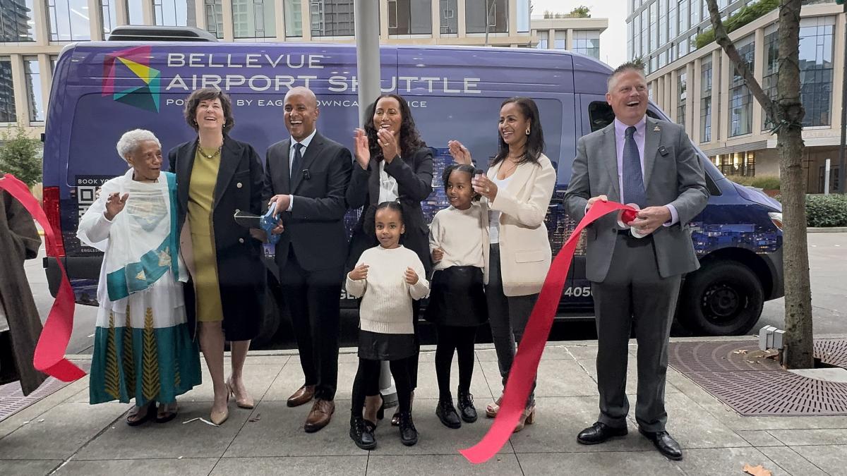 Bellevue Airport Shuttle Ribbon Cutting